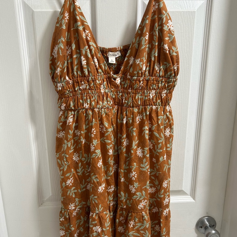 Aeropostale XL dress with adjustable straps in tobacco with floral print